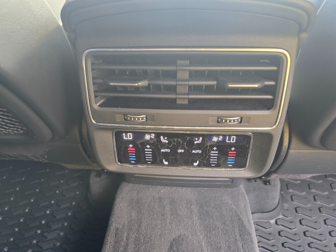 2021 Audi SQ8 4.0T quattro Prestig - Photo 12 - Red Bank, NJ 07701