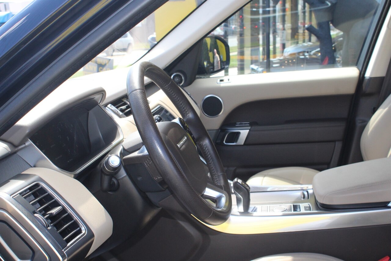 2021 Land Rover Range Rover Sport SE - Photo 17 - Red Bank, NJ 07701