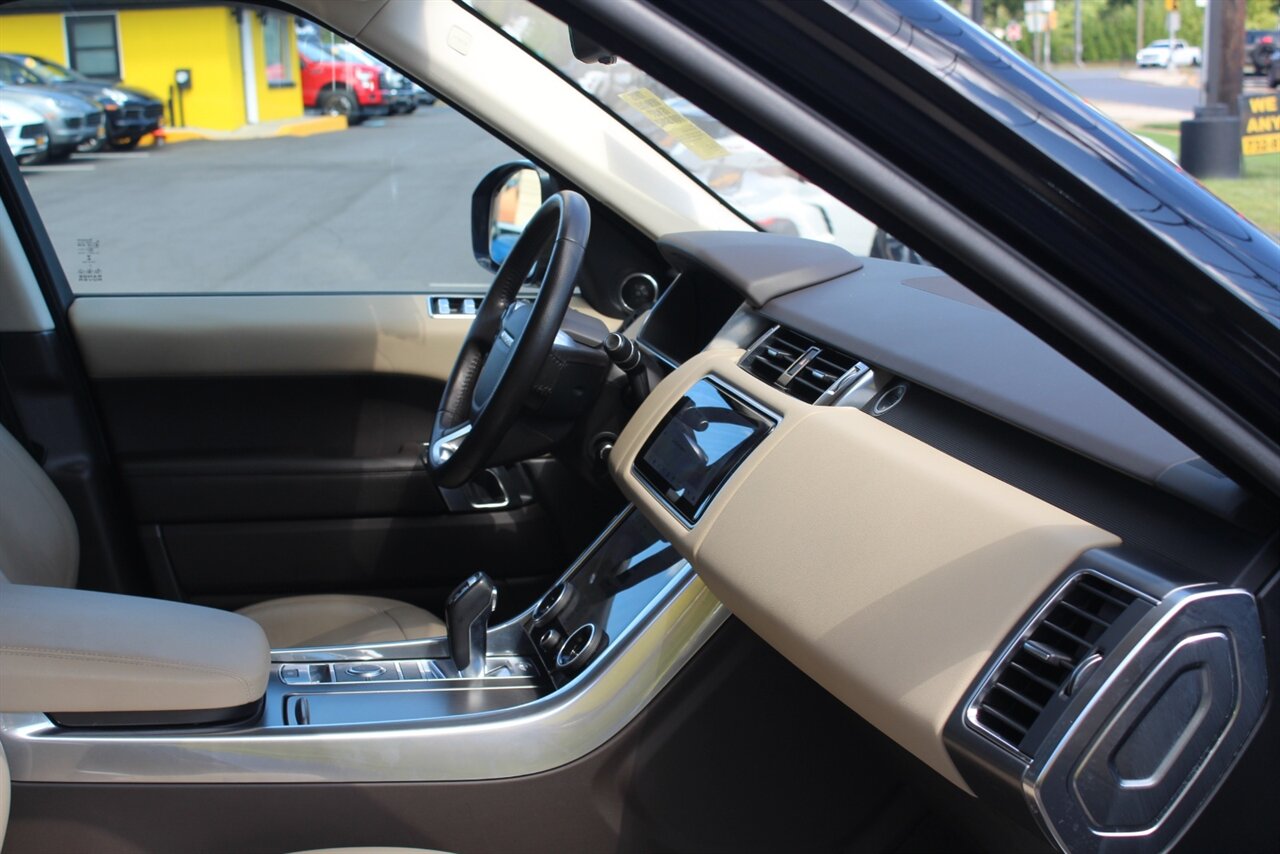 2021 Land Rover Range Rover Sport SE - Photo 18 - Red Bank, NJ 07701