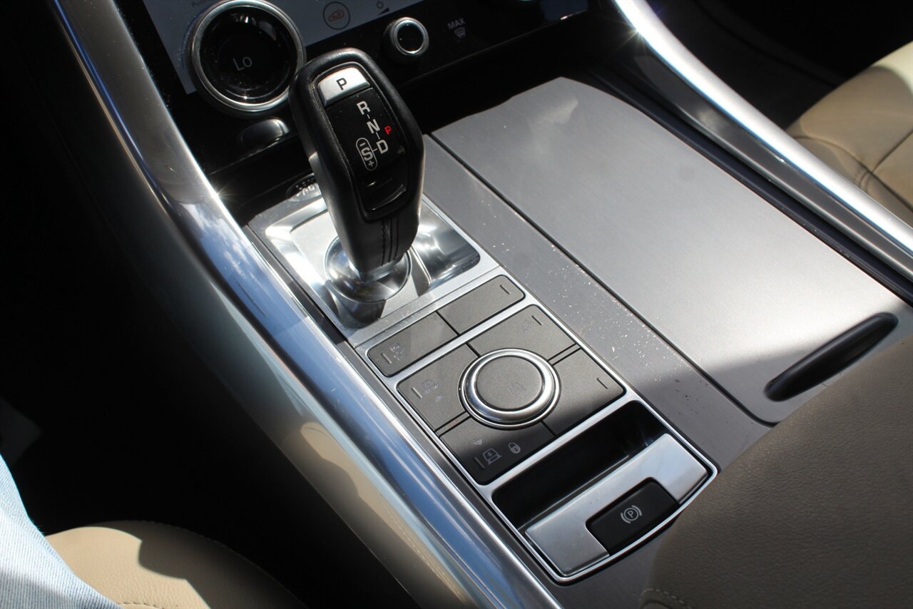 2021 Land Rover Range Rover Sport SE - Photo 8 - Red Bank, NJ 07701