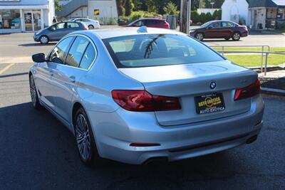 2020 BMW 540i   - Photo 2 - Red Bank, NJ 07701