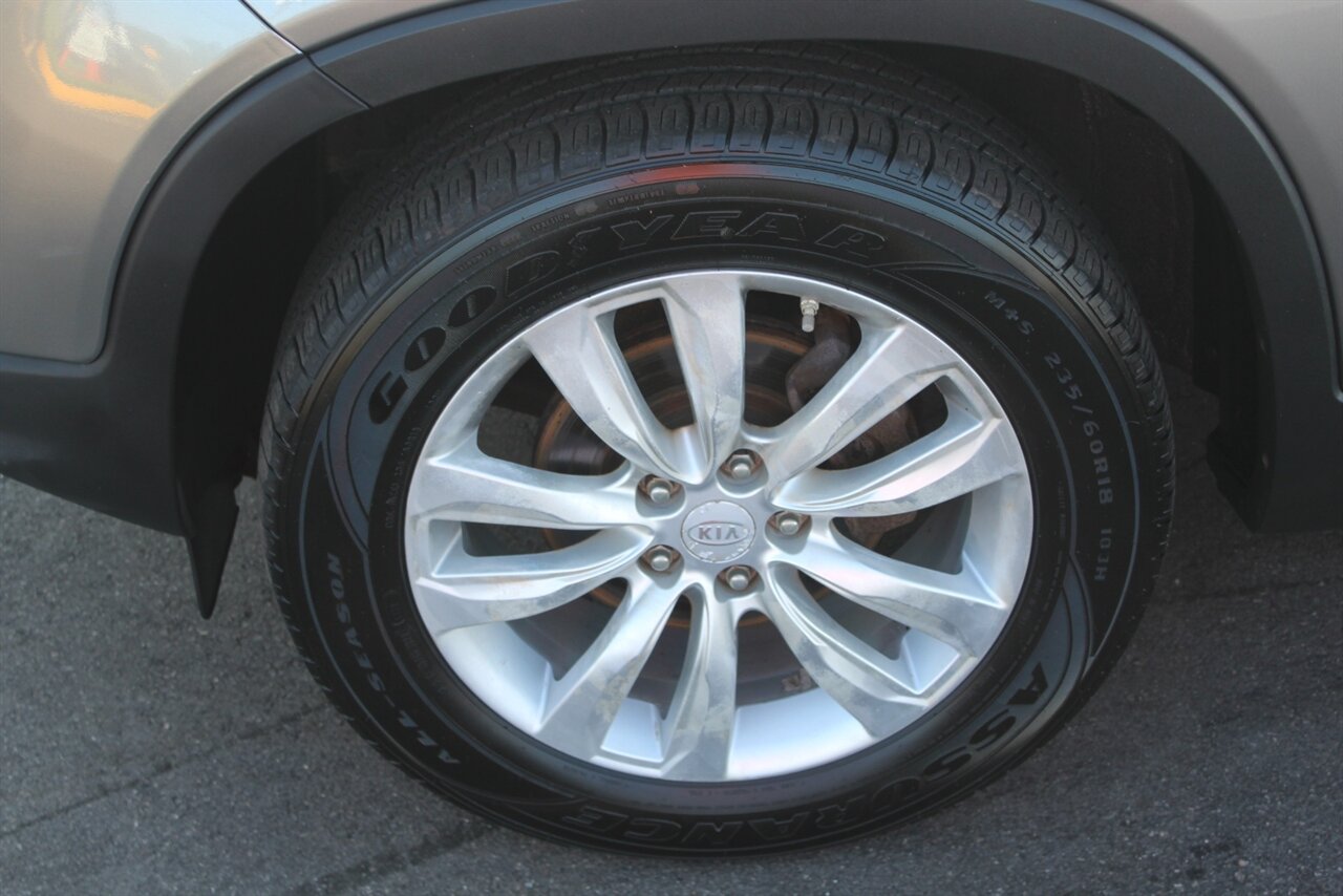 2011 Kia Sorento LX - Photo 25 - Red Bank, NJ 07701