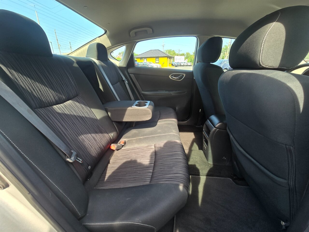 2019 Nissan Sentra SV - Photo 14 - Red Bank, NJ 07701