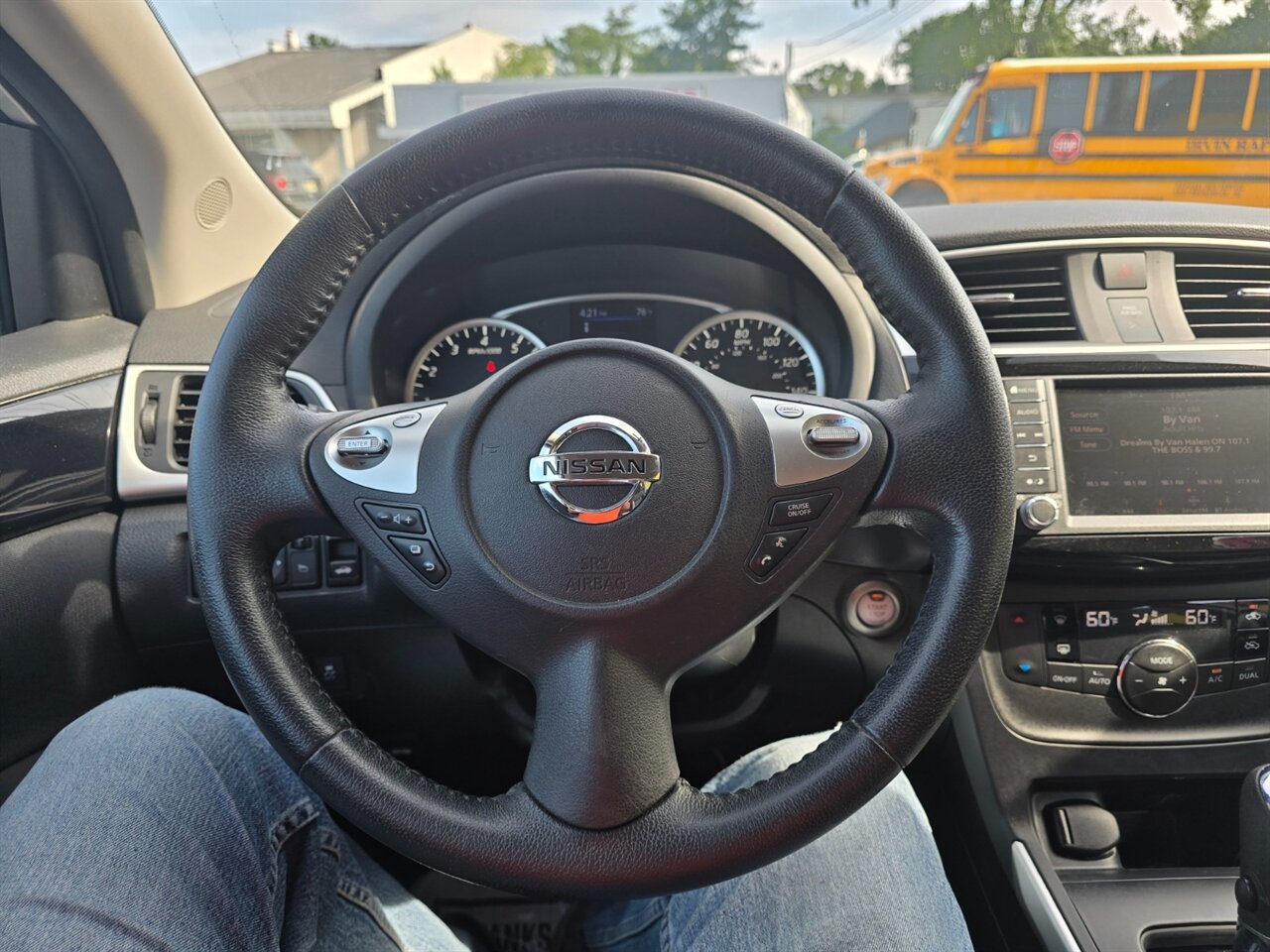 2019 Nissan Sentra SV - Photo 6 - Red Bank, NJ 07701