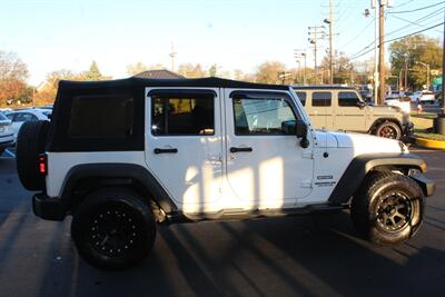 2015 Jeep Wrangler Unlimited Sport   - Photo 23 - Red Bank, NJ 07701