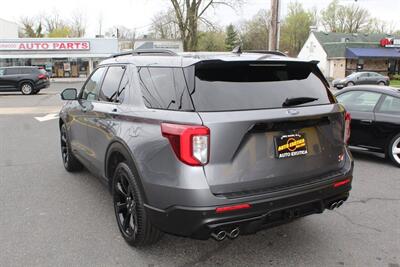 2021 Ford Explorer ST   - Photo 2 - Red Bank, NJ 07701