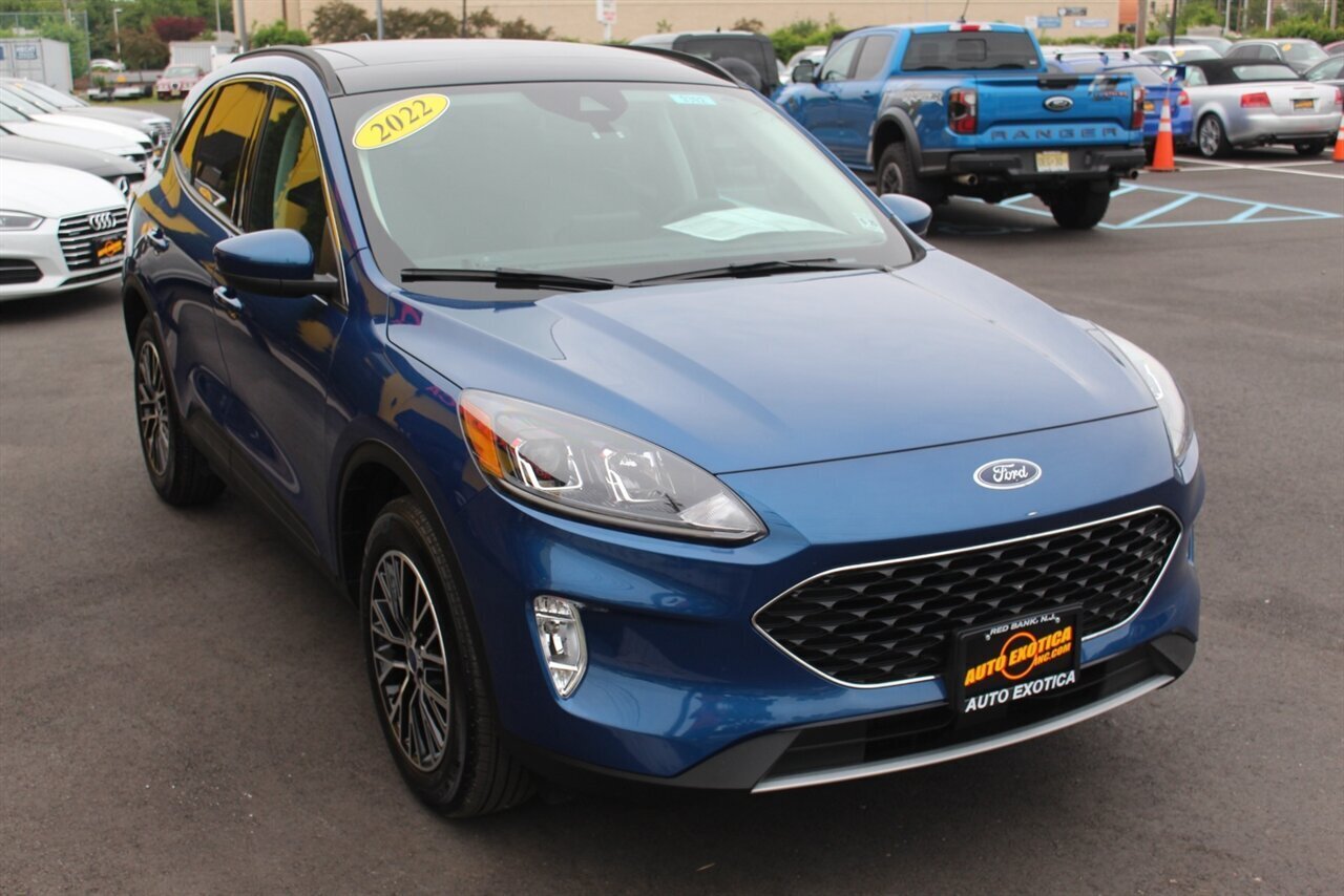2022 Ford Escape Plug-In Hybrid SEL - Photo 4 - Red Bank, NJ 07701