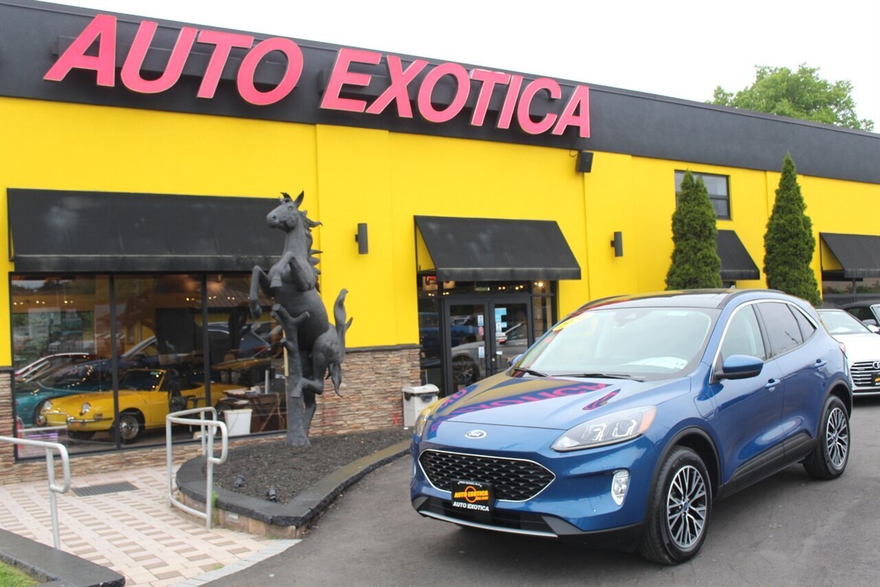 2022 Ford Escape Plug-In Hybrid SEL   - Photo 1 - Red Bank, NJ 07701