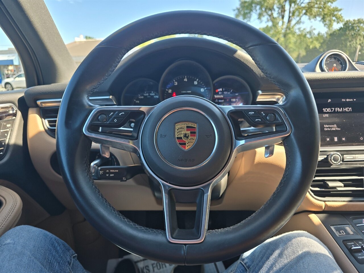 2021 Porsche Macan - Photo 6 - Red Bank, NJ 07701