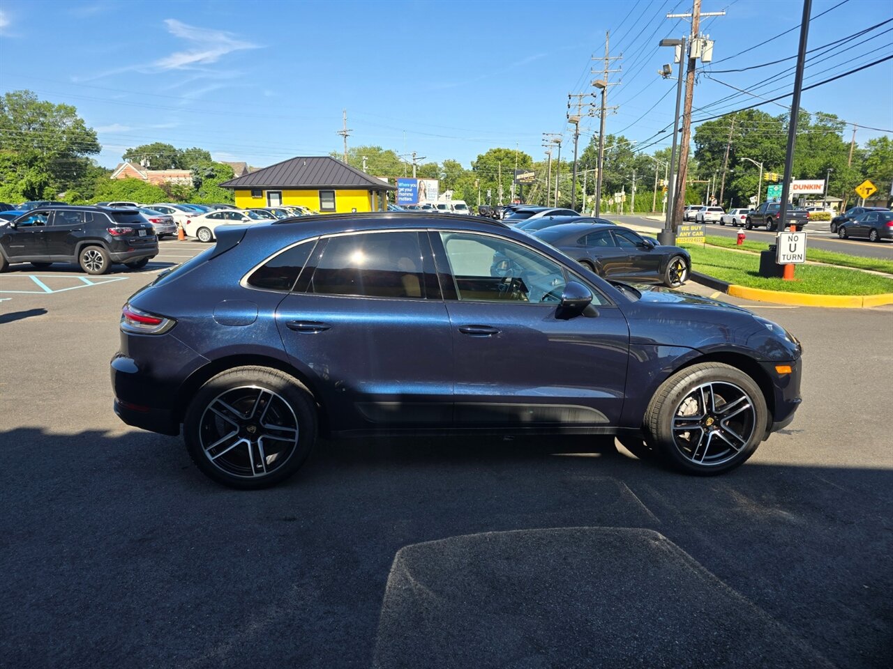 2021 Porsche Macan - Photo 25 - Red Bank, NJ 07701