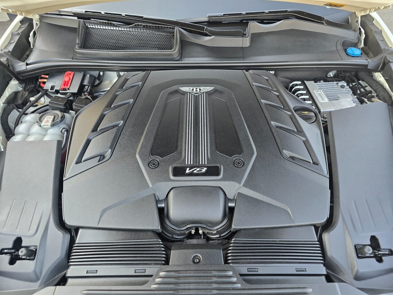 2022 Bentley Bentayga S V8 - Photo 40 - Red Bank, NJ 07701