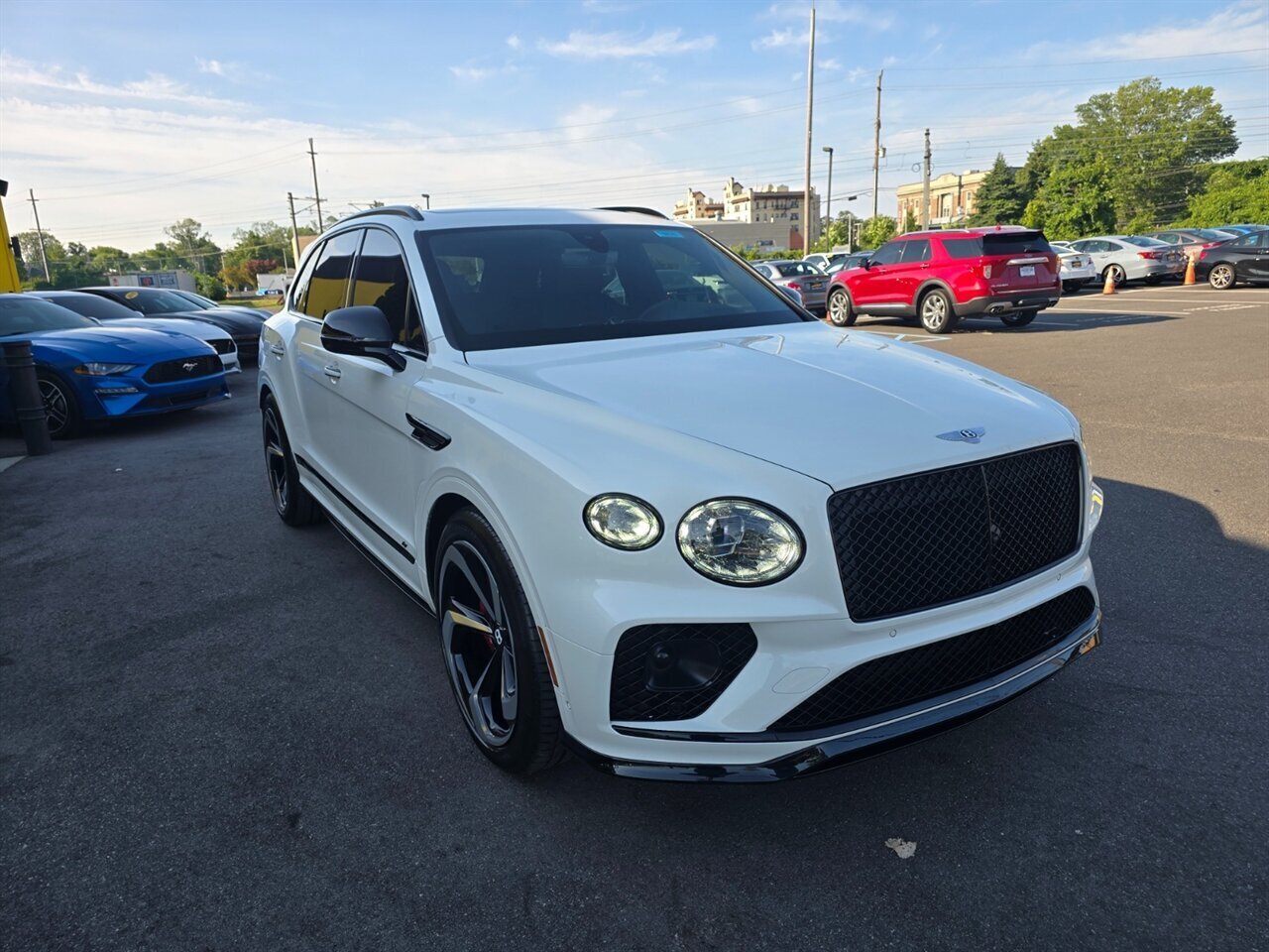 2022 Bentley Bentayga S V8 - Photo 8 - Red Bank, NJ 07701