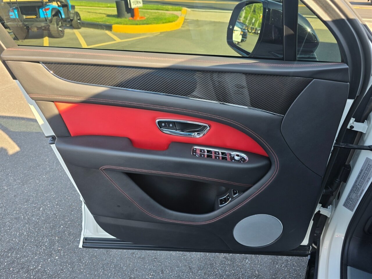 2022 Bentley Bentayga S V8 - Photo 34 - Red Bank, NJ 07701