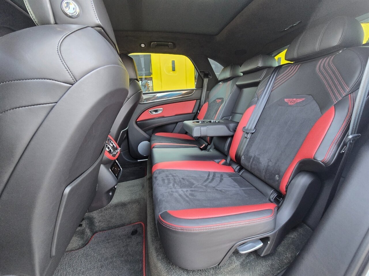 2022 Bentley Bentayga S V8 - Photo 28 - Red Bank, NJ 07701