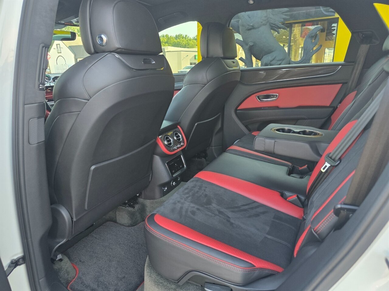 2022 Bentley Bentayga S V8 - Photo 27 - Red Bank, NJ 07701