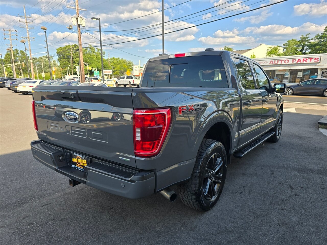 2021 Ford F-150 XLT - Photo 3 - Red Bank, NJ 07701