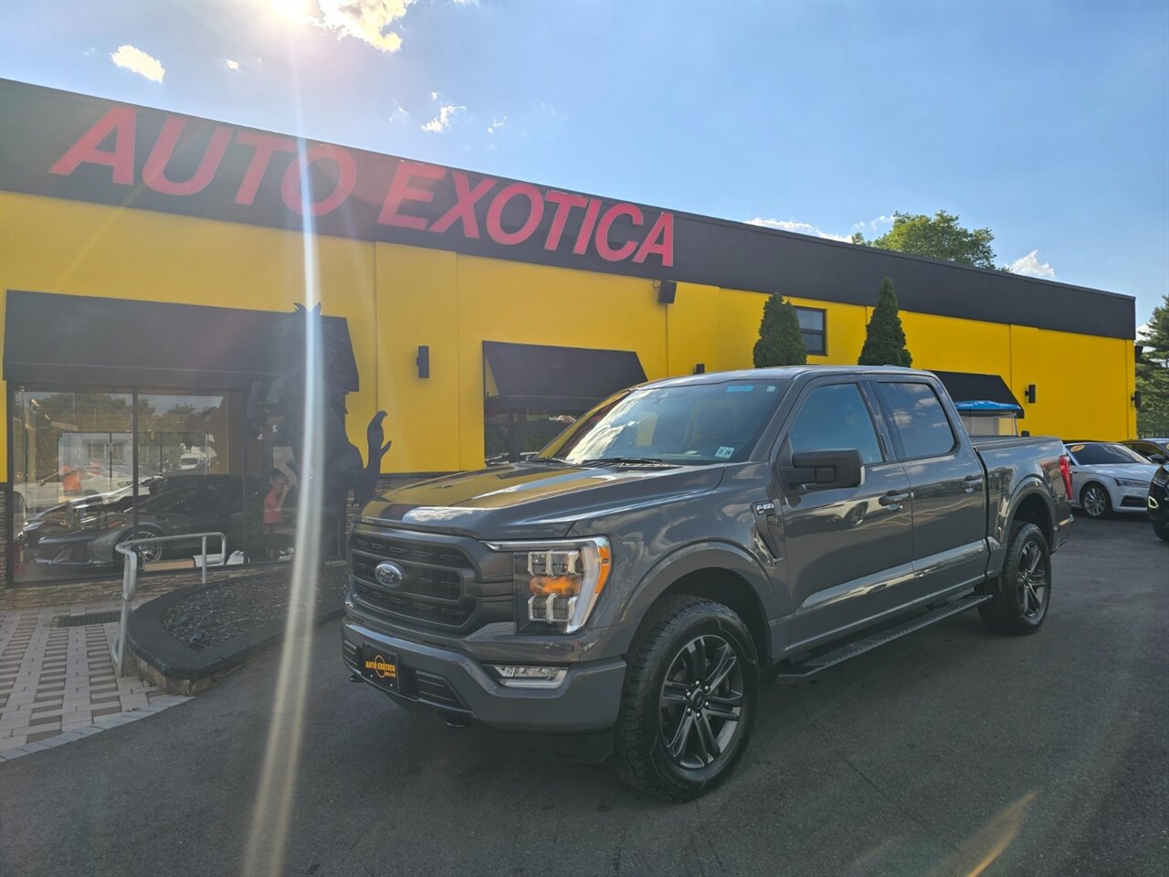 2021 Ford F-150 XLT   - Photo 1 - Red Bank, NJ 07701