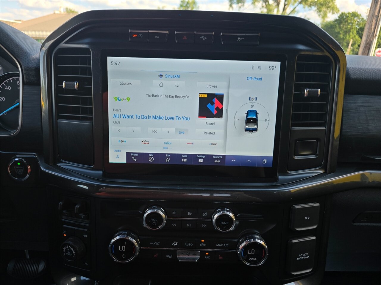 2021 Ford F-150 XLT - Photo 7 - Red Bank, NJ 07701
