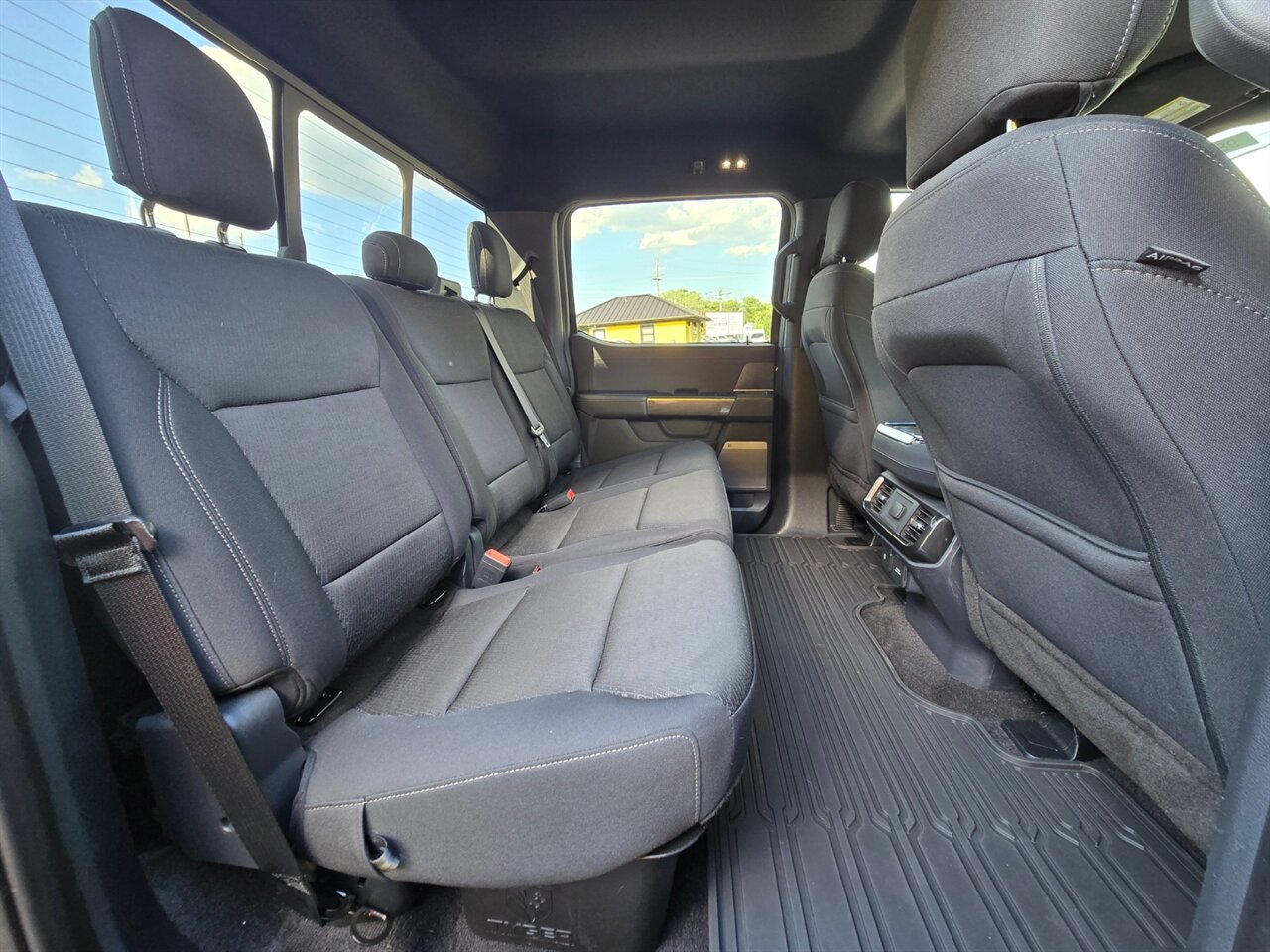 2021 Ford F-150 XLT - Photo 16 - Red Bank, NJ 07701