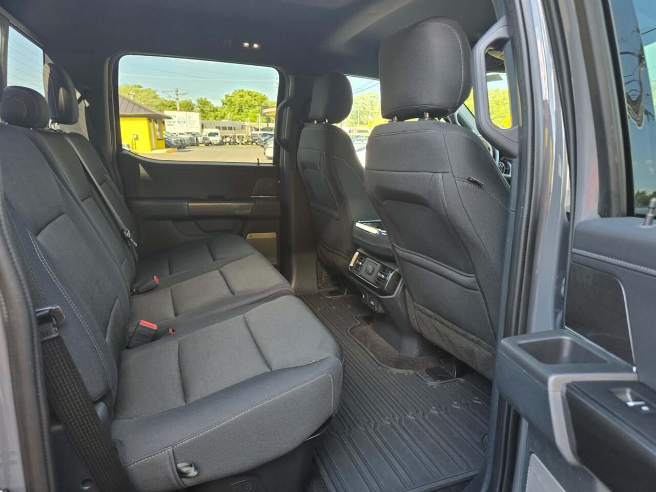 2021 Ford F-150 XLT - Photo 15 - Red Bank, NJ 07701