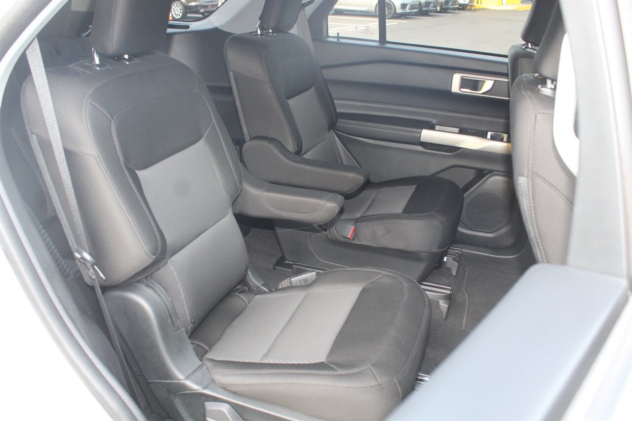 2022 Ford Explorer XLT - Photo 16 - Red Bank, NJ 07701