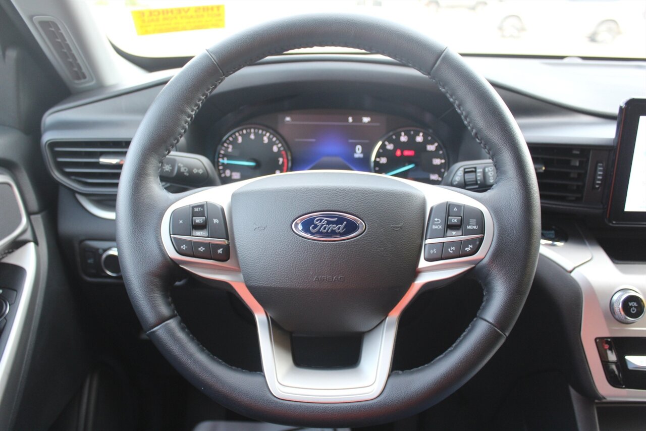 2022 Ford Explorer XLT - Photo 6 - Red Bank, NJ 07701