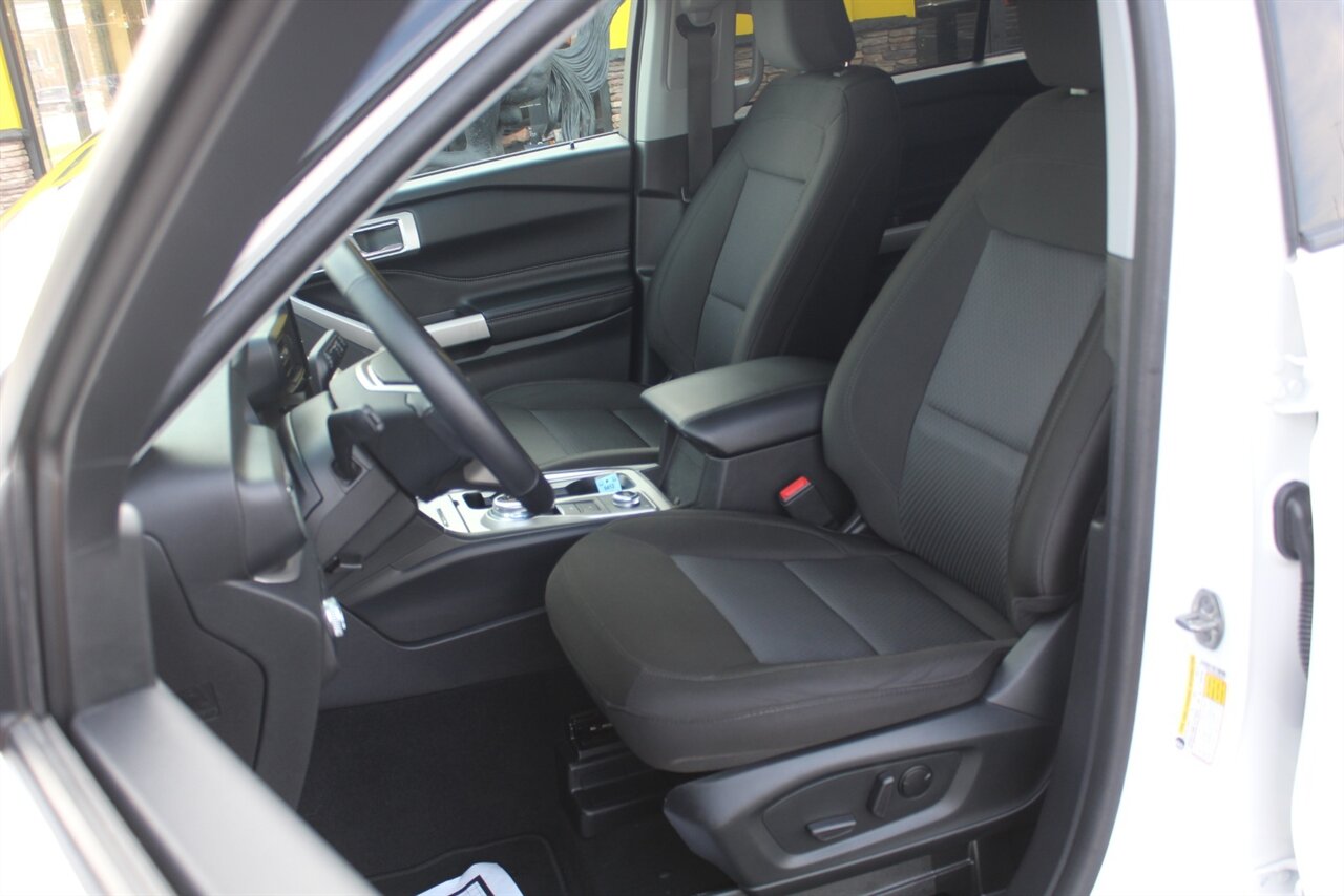 2022 Ford Explorer XLT - Photo 12 - Red Bank, NJ 07701