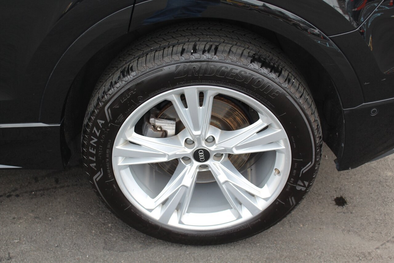 2022 Audi Q8 quattro Premium Plus - Photo 30 - Red Bank, NJ 07701