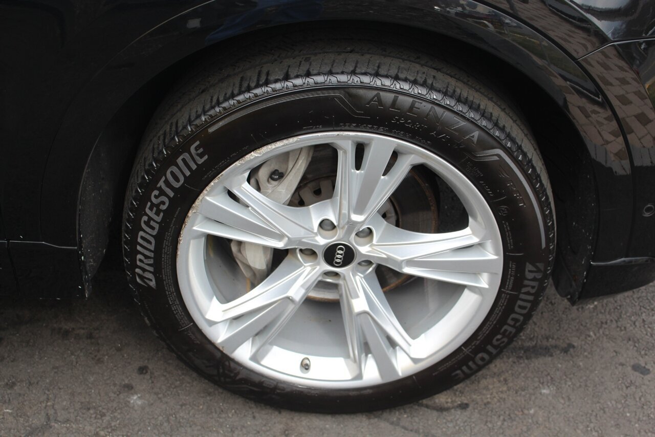 2022 Audi Q8 quattro Premium Plus - Photo 28 - Red Bank, NJ 07701