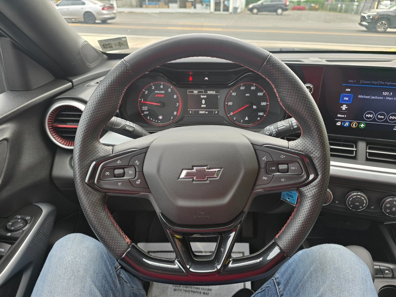 2024 Chevrolet Trax RS - Photo 6 - Red Bank, NJ 07701