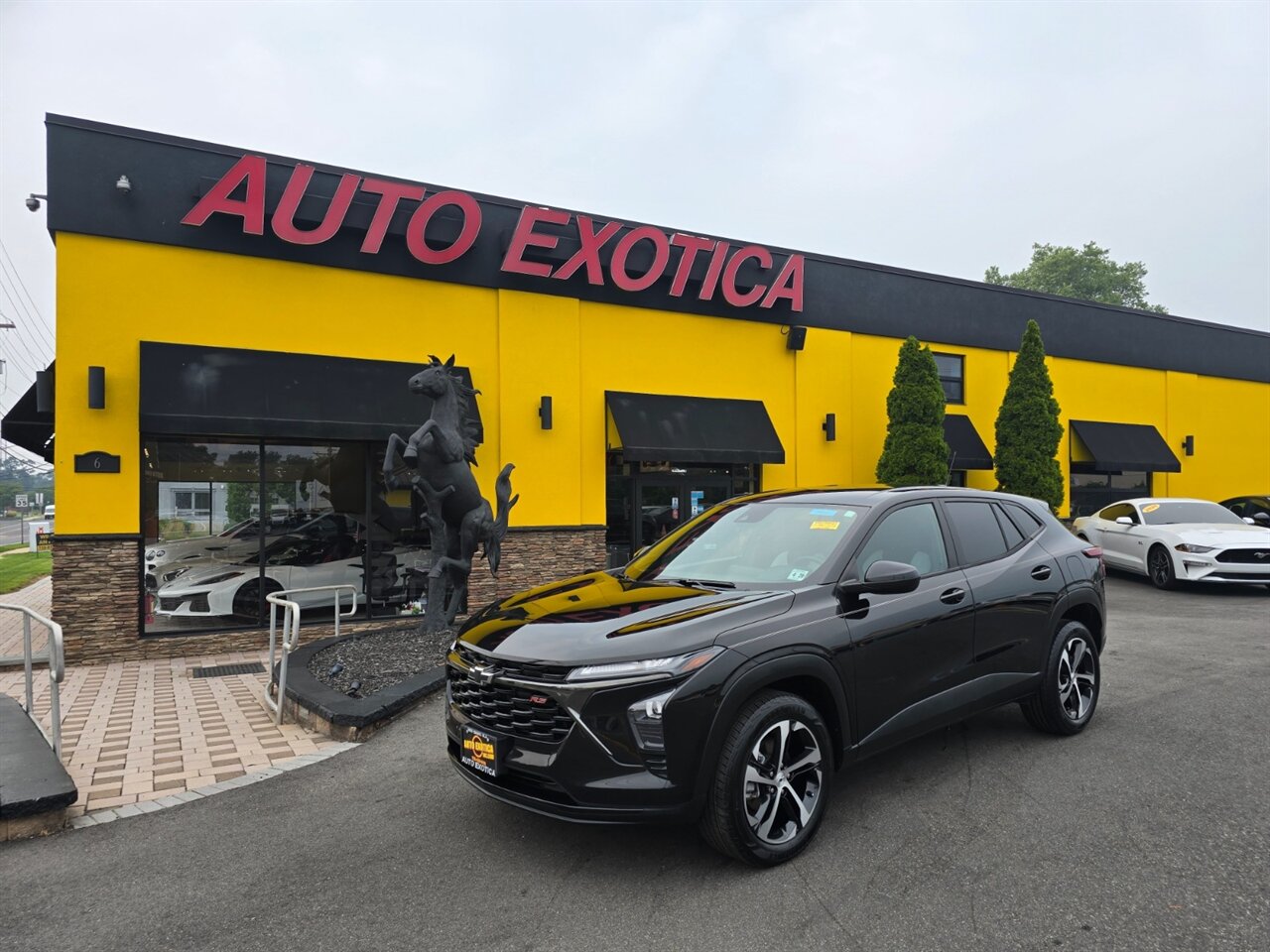 2024 Chevrolet Trax RS   - Photo 1 - Red Bank, NJ 07701