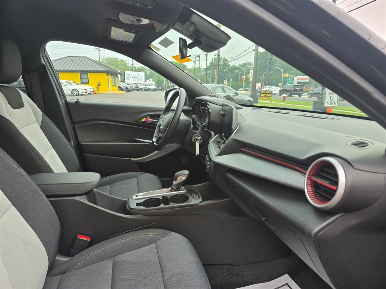 2024 Chevrolet Trax RS - Photo 16 - Red Bank, NJ 07701