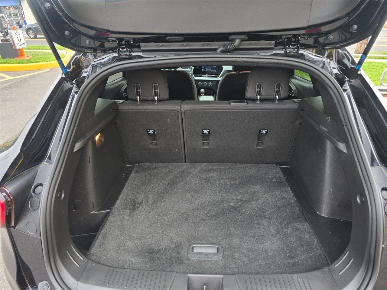 2024 Chevrolet Trax RS - Photo 17 - Red Bank, NJ 07701