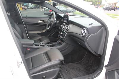 2020 Mercedes-Benz GLA 250 4MATIC   - Photo 12 - Red Bank, NJ 07701