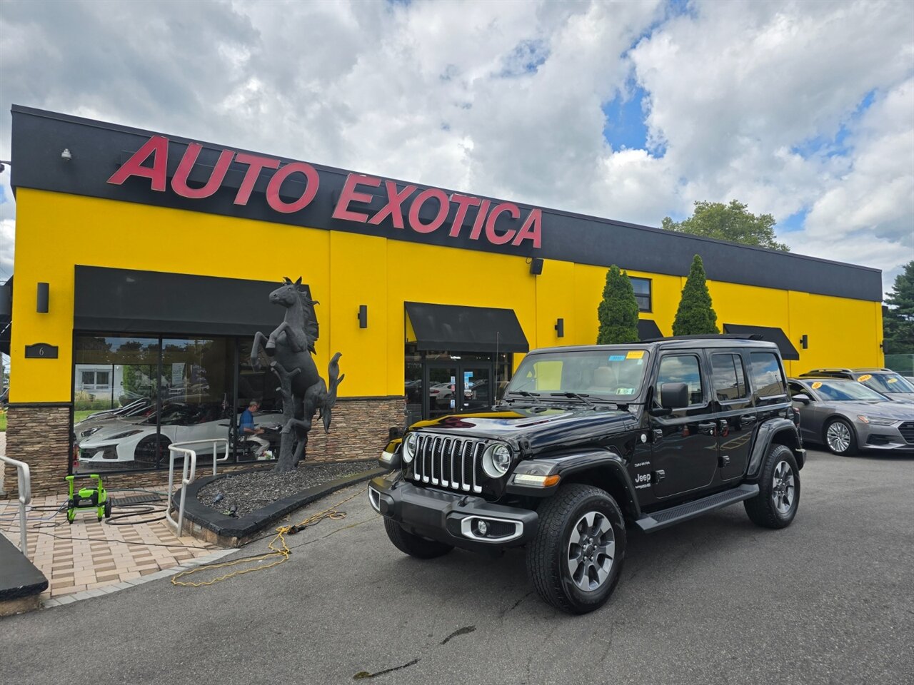 2021 Jeep Wrangler Unlimited Sahara   - Photo 1 - Red Bank, NJ 07701