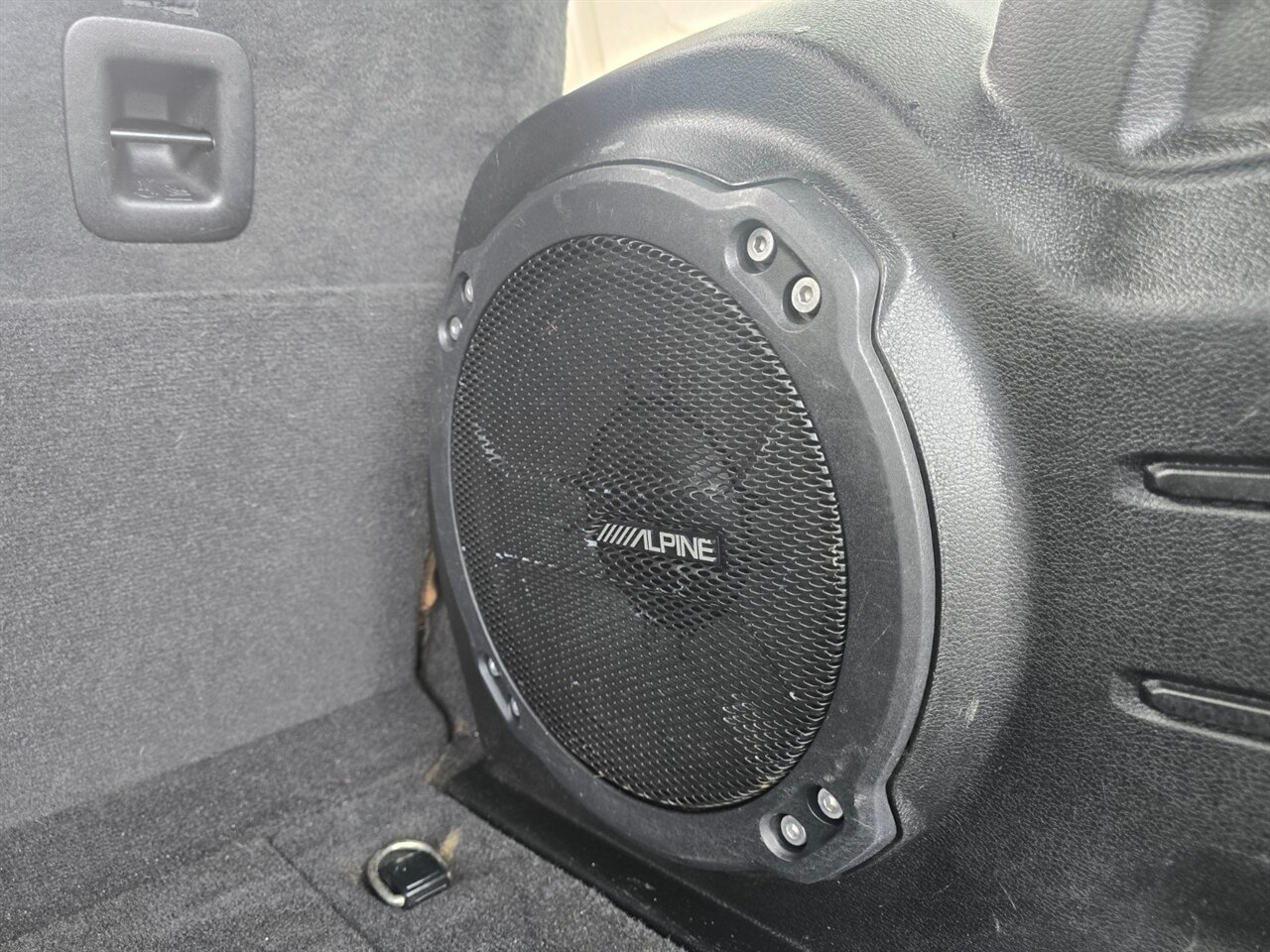 2021 Jeep Wrangler Unlimited Sahara - Photo 11 - Red Bank, NJ 07701