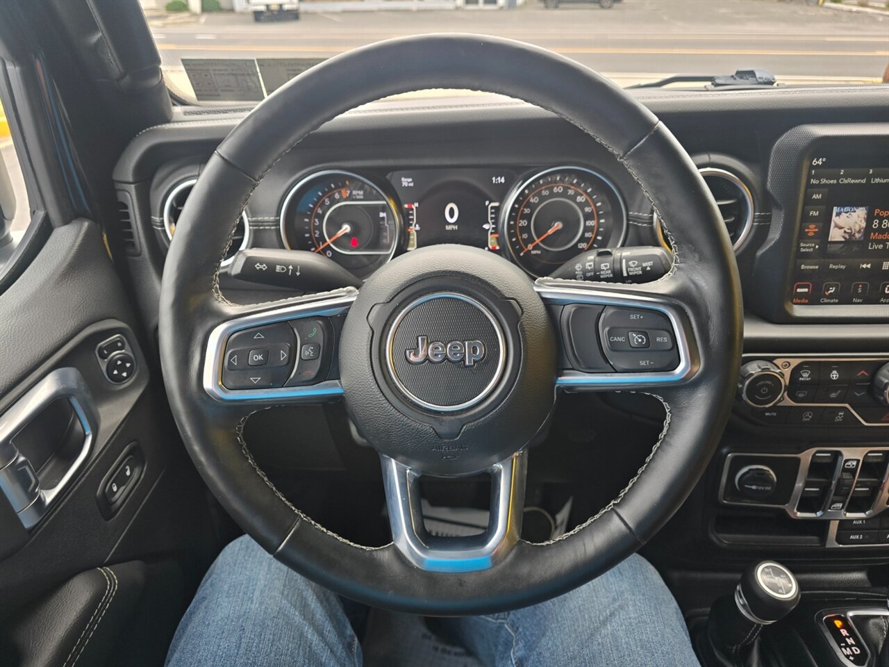 2021 Jeep Wrangler Unlimited Sahara - Photo 6 - Red Bank, NJ 07701