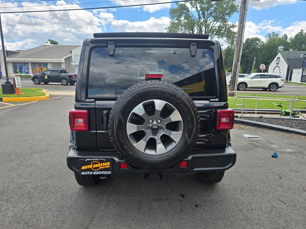 2021 Jeep Wrangler Unlimited Sahara - Photo 24 - Red Bank, NJ 07701