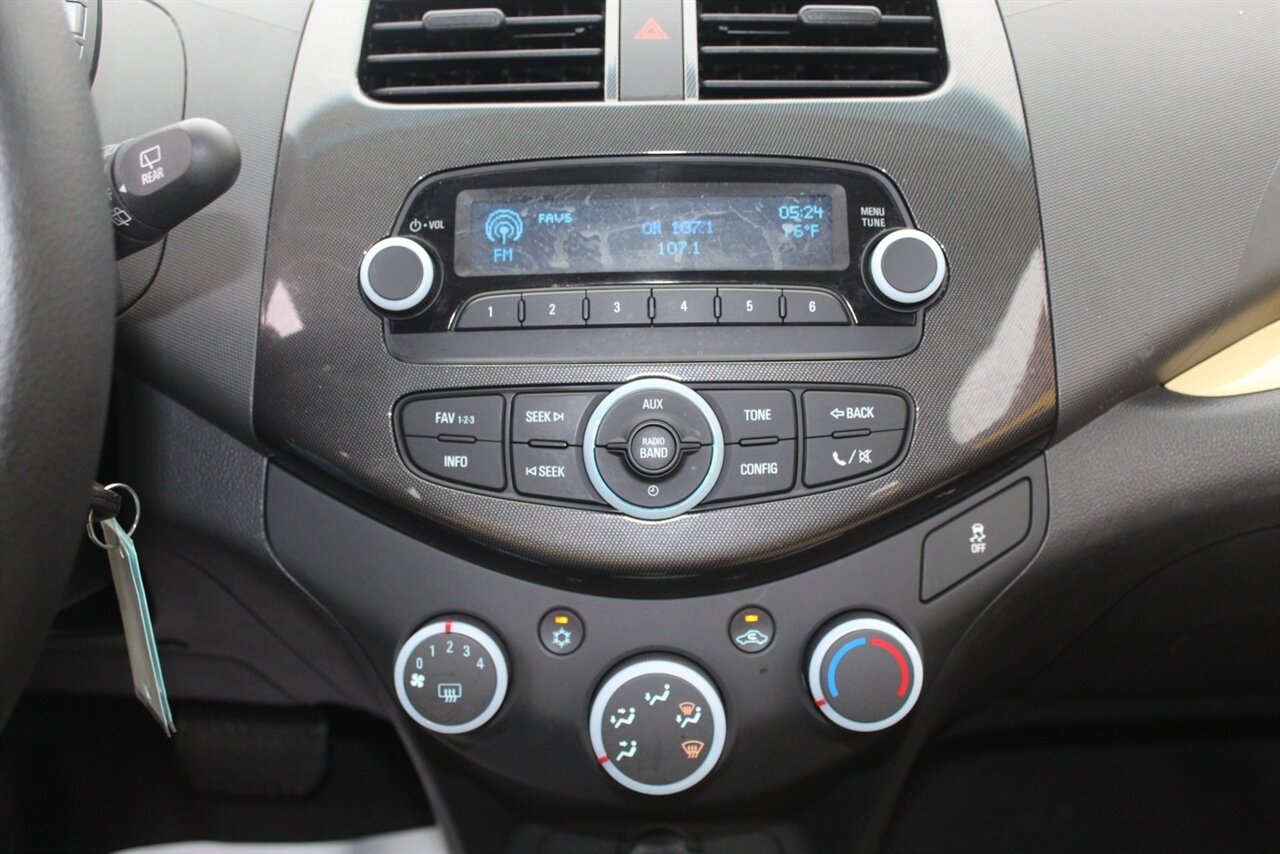 2013 Chevrolet Spark LS photo 6
