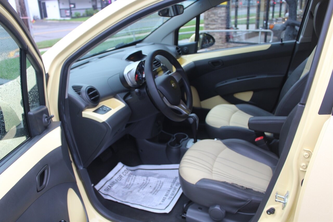 2013 Chevrolet Spark LS photo 7