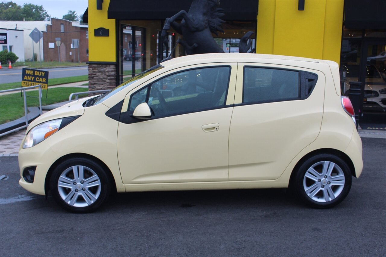 2013 Chevrolet Spark LS photo 17