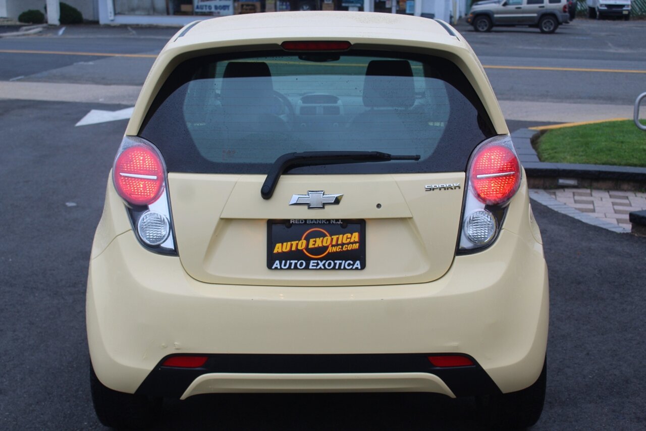 2013 Chevrolet Spark LS photo 18