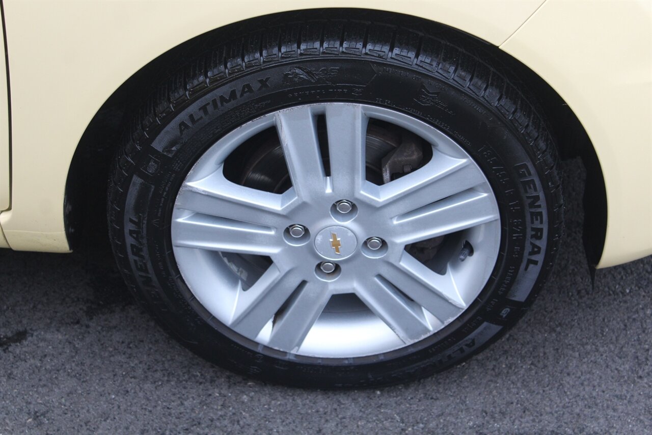2013 Chevrolet Spark LS photo 21