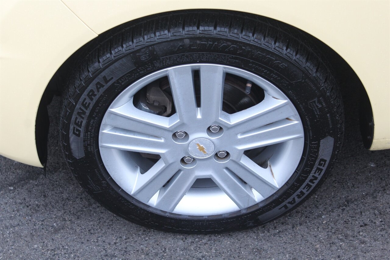 2013 Chevrolet Spark LS photo 22