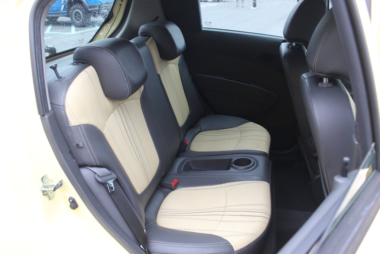 2013 Chevrolet Spark LS photo 12