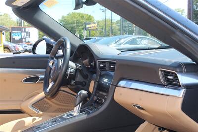 2019 Porsche 911 Carrera 4S   - Photo 21 - Red Bank, NJ 07701