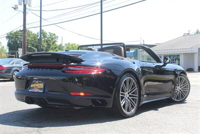 2019 Porsche 911 Carrera 4S   - Photo 2 - Red Bank, NJ 07701