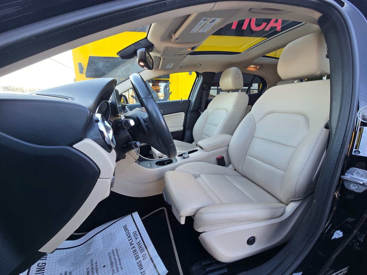 2018 Mercedes-Benz GLA 250 4MATIC - Photo 38 - Red Bank, NJ 07701