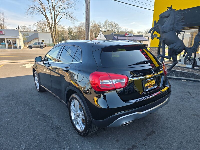 2018 Mercedes-Benz GLA 250 4MATIC  