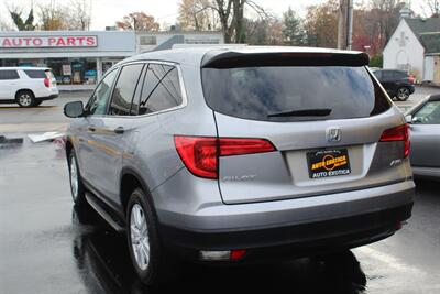 2016 Honda Pilot LX   - Photo 2 - Red Bank, NJ 07701